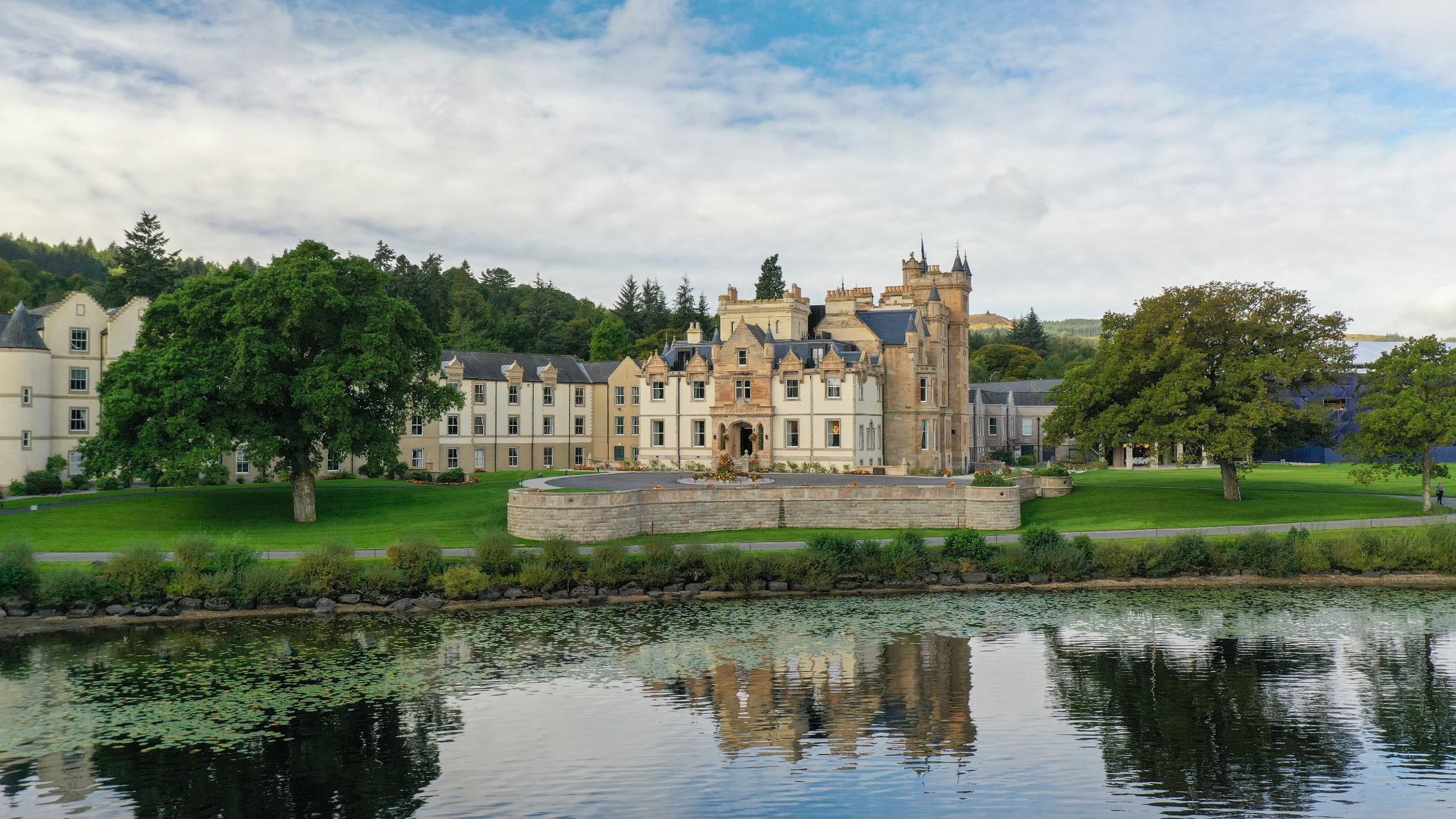 Exterior of the beautiful Camron House with a pond in the foreground