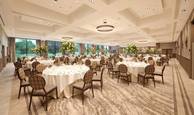 Loch Lomond Suite Table Set Up 400 Guest Wedding Venue