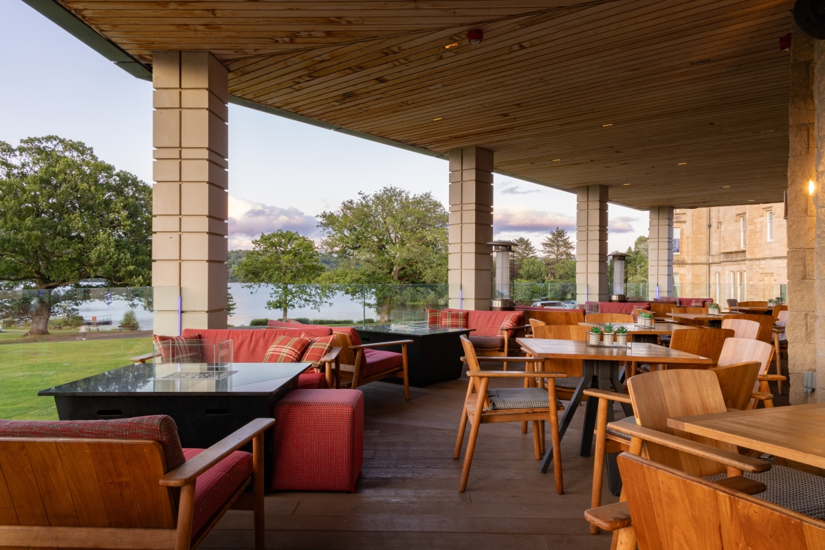 Cameron-House-Bar-Terrace-Great Scots Bar-001