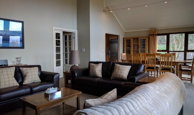 living-area-four-bedroom-detached-lodges