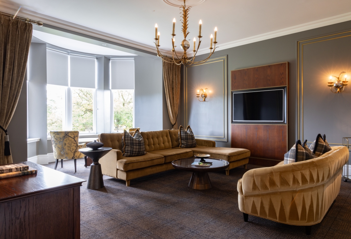Cameron-House-Auld-House-Suite-Loch-View-Studio-15-008
