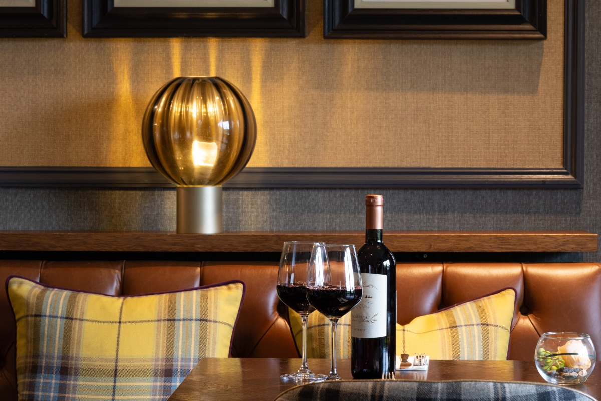 Cameron-House-Restaurant-Interior-The Clubhouse-008