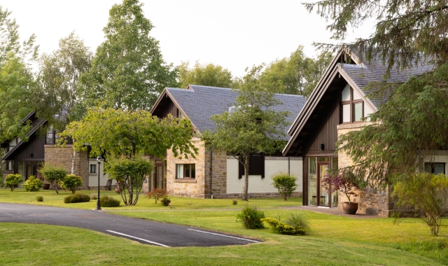 Cameron-Lodges-Cameron-Club-Two-and-Three-Detached-Exterior-038