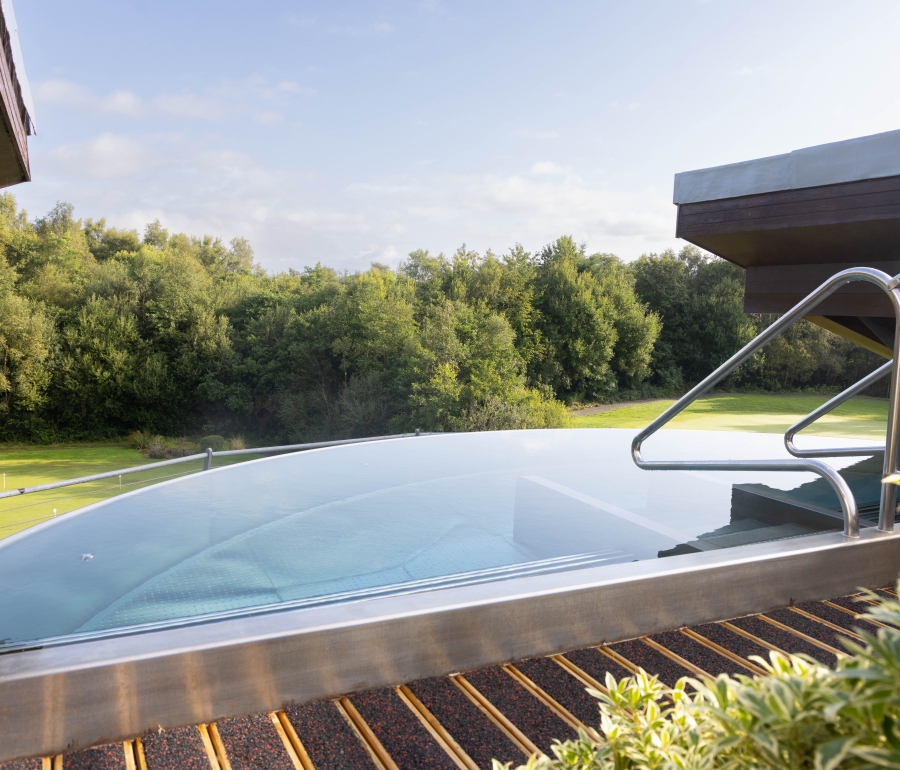 Cameron-Spa-Rooftop-Pool