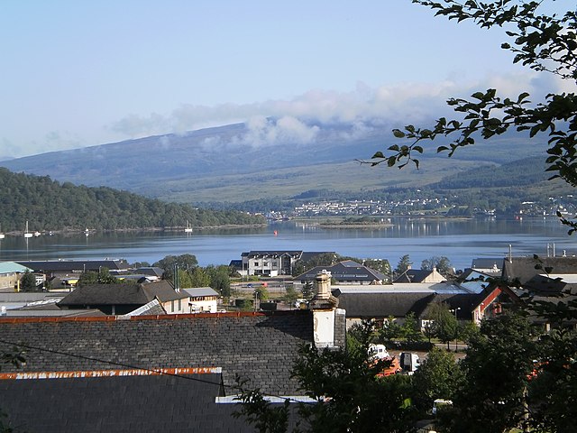 Early morning sunshine at Fort William